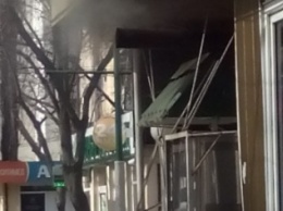Одесское кафе пускает струю дыма в прохожих (ФОТО)