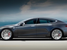 5 мифов об электромобилях Tesla