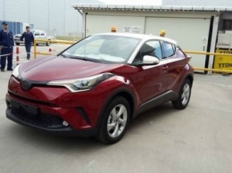 В Сети разместили «живые» снимки серийного кроссовера Toyota C-HR