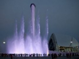 Россия: Главный фонтан Олимпийского парка Сочи меняет время работы