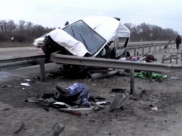 В результате ДТП в Полтавской области три человека погибли, еще четверо - травмированы