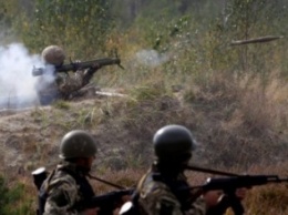 Украинские военные не дали группе боевиков пройти в тыл силам АТО
