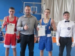 Северодончане добились побед в открытом чемпионате Луганщины по боксу