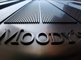 Агентство Moody's аннулировало рейтинги 150 крупнейших банков и компаний России