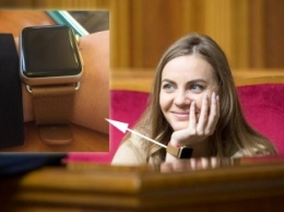 Украинский депутат после «разоблачения» продает Apple Watch Edition в 10 раз дешевле их стоимости