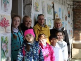 «Вместе навсегда» - в Алупке открылась художественная выставка, посвященная Крымской весне