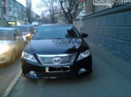 В Кременчуге припаркованные с нарушениями автомобили будут эвакуированы на штрафплощадку