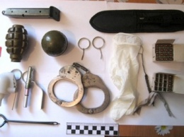 Металлическую коробку с боеприпасами обнаружили в доме в Одесской области