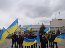 На Луганщине прошел патриотический автопробег в поддержку воинов ВСУ (фото, видео)