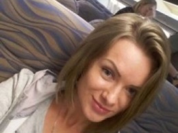 Подруги харьковчанки, погибшей при крушении "Боинга", опубликовали ее последнее селфи из самолета