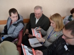 Кандидат Кривенко пожаловался в горизбирком Кривого Рога на действия кандидата Левицкого (ФОТО)