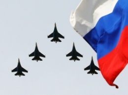 Россия сохраняет часть своей авиабазы в Сирии, - Stratfor