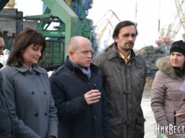 Замминистра инфраструктуры сказал, что ArcelorMittal заинтересовалась портом «Октябрьск»