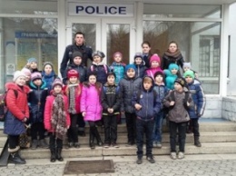 Школьники оказались в комнатах для задержанных Терновского отделения полиции