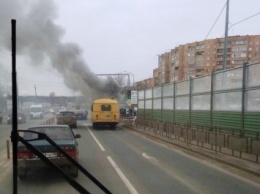 В Калуге загорелся автобус с ехавшими на экскурсию детьми