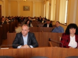 Ялтинские депутаты на очередной сессии поддержали предпринимателей, журналистов и бюджет