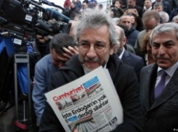 Суд над оппозиционными журналистами в Турции пройдет за закрытыми дверями