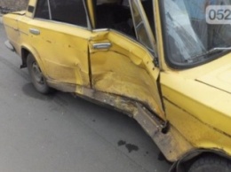 В Кировоградской области грузовик протаранил легковушку - пострадал мужчина
