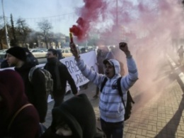 В Минске тысячи активистов протестовали против власти Лукашенко, за европейское будущее