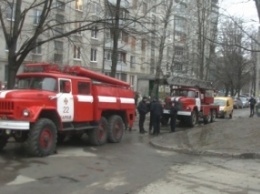 В Харькове при пожаре в многоэтажке погибли двое мужчин