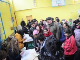 На выборах в Кривом Роге массово голосовали представители "ромской" национальности