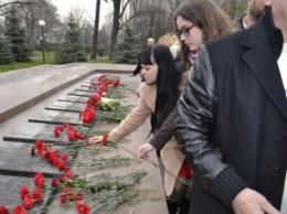 Студенты николаевской «аграрки» почтили героев Второй мировой