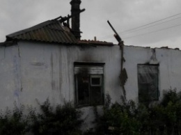 В Жовтневом районе сгорело здание, служившее приютом для граждан без определенного места жительства
