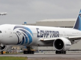 Эксперты подозревают взрыв на борту пропавшего самолета EgyptAir