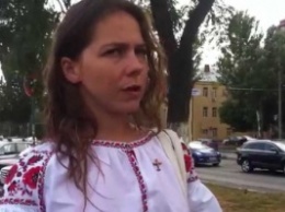 Сестра Савченко в экстренной ситуации пообещала использовать батальоны добравольцев