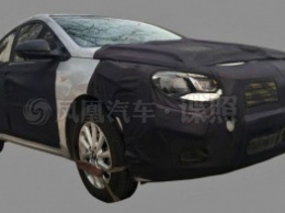 В Сети появились шпионские фото нового Hyundai Solaris