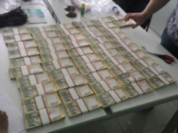 Главу сельсовета Сумской области за взятку в 2,5 млн грн взяли под стражу и назначили залог в сумме 2,9 млн грн