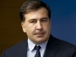 Злой Саакашвили рядом с растерянными СБУшниками (ФОТО)