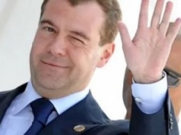 «Здоровья тебе, худенький»: В интернете набирает популярность еще одно крымское видео Медведева (ВИДЕО)