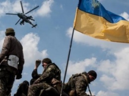 БТР с украинскими военными подорвался на мине возле Мариуполя, 8 человек пострадали