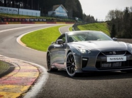 Обновленный Nissan GT-R появится в России в третьем квартале 2016 года