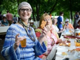 Концертом и чаепитием отпразднуют в поселке ГРЭС Международный день соседей