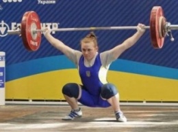 Спортсменки из Чернигова завоевали две медали на чемпионате Украины по тяжелой атлетике