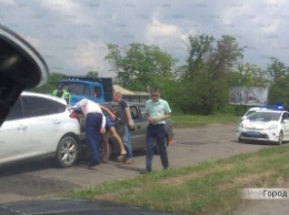 На въезде в Николаев ДТП: столкнулись три автомобиля