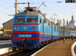 В направлении юга летом будут курсировать три новых пассажирских поезда - "Укрзализныця"