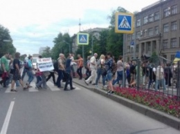 В Харькове активисты перекрыли центральный проспект (ФОТО)