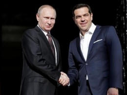 На чем строятся экономические связи Греции и России?