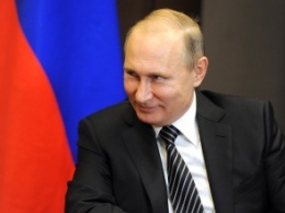 Путин прокомментировал фразу Медведева "денег нет, но вы держитесь"