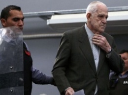 Бывший диктатор Аргентины Биньоне получил 20 лет лишения свободы за операцию "Кондор"