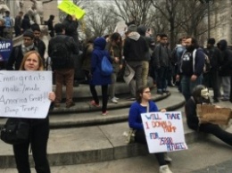 Жители Сан-Диего протестуют против Дональда Трампа