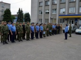 Сотрудники Покровского (Красноармейского) отдела полиции готовятся к "последним звонкам" и выпускным вечерам