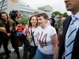 Савченко анонсировала мировое турне: будет объединять государства в борьбе против соседа с "больным рассудком"
