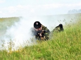 Спецназовцы полиции Донецкой области тренируются защищать граждан (ФОТОРЕПОРТАЖ)