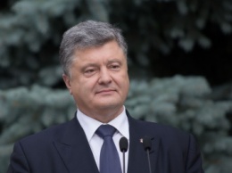 Порошенко выразил соболезнования семьям погибших в пожаре в доме престарелых под Киевом