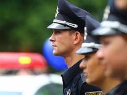 Патрульная полиция: теперь и в Мариуполе (ФОТО)