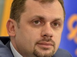 Левус считает "позорной" ситуацию с получением Григоришиным украинского гражданства